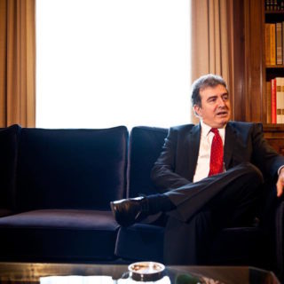 Μιχάλης Χρυσοχοΐδης: «Σήμερα το βράδυ θα πάω να δω με τον 15χρονο γιο μου το Joker»