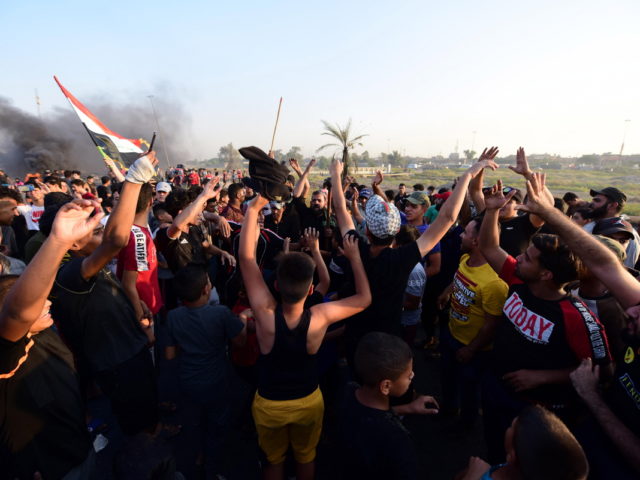 Ιράκ: Η στρατιωτική διοίκηση παραδέχθηκε τη «χρήση υπερβολικής βίας» εναντίον των διαδηλωτών