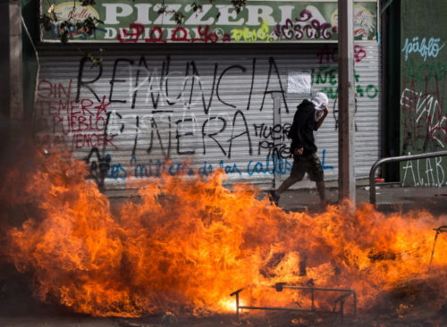 Τους 15 έχουν φτάσει οι νεκροί από τις ταραχές στη Χιλή