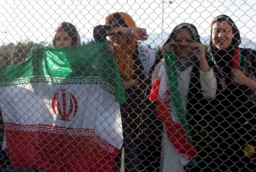 Ιράν: Πρώτη φορά εδώ και 40 χρόνια γυναίκες θα μπορέσουν να παρακολουθήσουν αγώνα ανδρικού ποδοσφαίρου