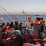 9 νεκροί από το ναυάγιο πλεούμενου με μετανάστες ανοιχτά της Λαμπεντούζα