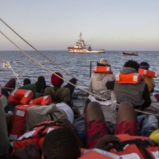 9 νεκροί από το ναυάγιο πλεούμενου με μετανάστες ανοιχτά της Λαμπεντούζα