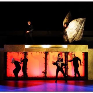 «Ονειρο θερινής νύχτας» στο Θέατρο Βεάκη:  Ο κλασικός  Σαίξπηρ έχει τις χάρες του