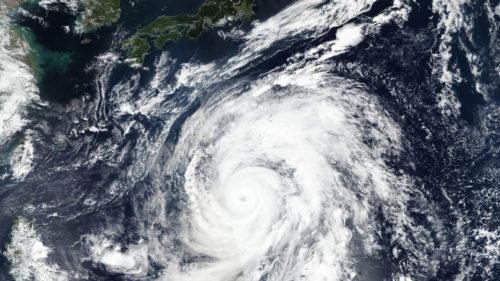 Το Τόκιο ετοιμάζεται για τον τυφώνα Χαγκίμπις