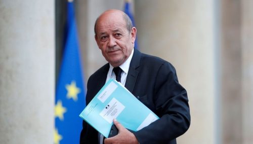 Ο Γάλλος υπουργός Εξωτερικών Λεντριάν ακύρωσε την παρουσία του στον ποδοσφαιρικό αγώνα Γαλλίας-Τουρκίας