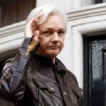 Σουηδία: Αποσύρονται οι έρευνες περί βιασμού σε βάρος του Τζούλιαν Ασάνζ των WikiLeaks