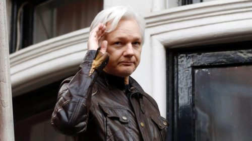 Σουηδία: Αποσύρονται οι έρευνες περί βιασμού σε βάρος του Τζούλιαν Ασάνζ των WikiLeaks