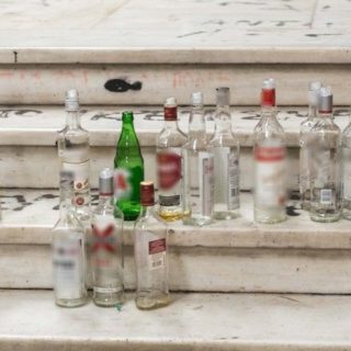 Αναστολή της λειτουργίας της ΑΣΟΕΕ μετά την έφοδο της Αστυνομίας