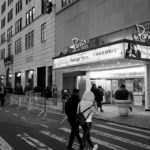 To Netflix ανοίγει τον πρώτο του κινηματογράφο