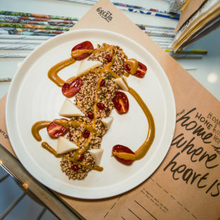 Στο Σχεδία Home τρως και πίνεις εξαιρετικά, αγοράζεις χειροποίητα, οικολογικά αντικείμενα και βοηθάς τους συνανθρώπους σου