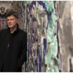 Τα «Τραγούδια του Πεζοδρομίου» του Φοίβου Δεληβοριά επιστρέφουν για μία τελευταία παράσταση στη Θεσσαλονίκη