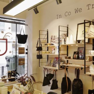 Στο ContrUst Collective θα βρεις δώρα για τους φίλους σου ή και για σένα, που δεν θα τα έχει κανείς άλλος