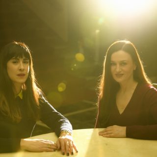 Καρυοφυλλιά + Κάτια = Ευτυχία