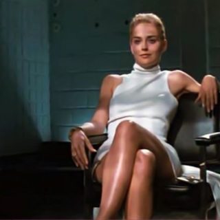 Απέκλεισαν τη Σάρον Στόουν από εφαρμογή γνωριμιών