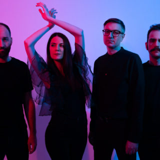 Με τους Vinyl Suicide θα ταξιδέψουμε σε Stray Asteroids