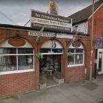 Ένα αιωνόβιο βιβλιοπωλείο ξεπουλάει χάρη σε μια ιδιαίτερη ανακοίνωση στο Twitter