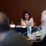 Διευρύνθηκε η Επιτροπή «Ελλάδα 2021», μεταξύ των νέων μελών ο Σαββόπουλος, ο Αλιβιζάτος και η Ευαγγελάτου