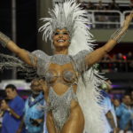 Φαντασμαγορικές εικόνες από το ξεφάντωμα στο Καρναβάλι του Ρίο [ΒΙΝΤΕΟ-ΕΙΚΟΝΕΣ]