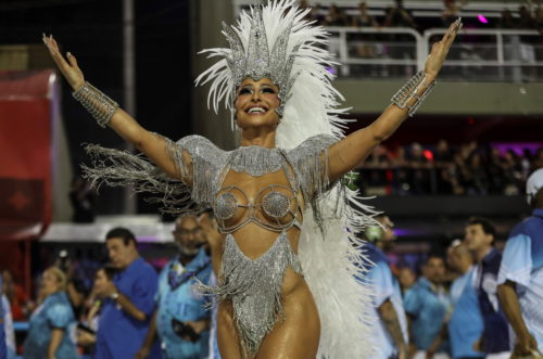 Φαντασμαγορικές εικόνες από το ξεφάντωμα στο Καρναβάλι του Ρίο [ΒΙΝΤΕΟ-ΕΙΚΟΝΕΣ]