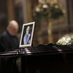 Το τελευταίο αντίο στον Κώστα Βουτσά