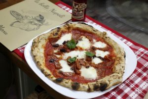 La Bella Napoli: Ένας Μιλανέζος φτιάχνει την πιο αυθεντική ναπολιτάνικη πίτσα στον (Νέο) Κόσμο