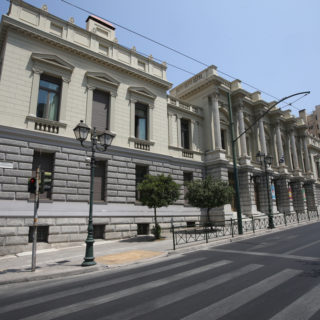 Διαλέξαμε 10 παραστάσεις να δείτε από το αρχείο του Εθνικού Θεάτρου