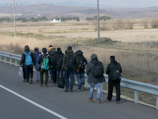 New York Times: Η Τουρκία κάνει ένα βήμα πίσω στην αντιπαράθεση στα ελληνικά σύνορα