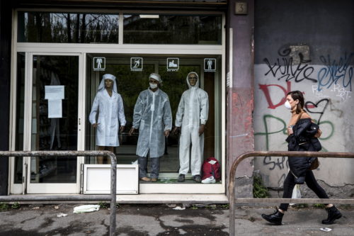 Ιταλία-Κορωνοϊός: «Αν δεν φορέσουν μάσκα όλοι οι πολίτες, θα πρέπει να ξανακλείσουμε τα πάντα»