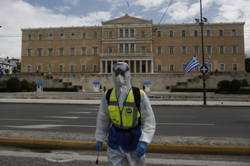 Κορονοϊός: Οδηγός 10 σημείων για την αντιμετώπιση της πανδημίας στην Ελλάδα από τη Διεθνή Αμνηστία