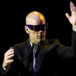 Κορονοϊός: Το ‘It’s the End of the World as We Know It…’ των R.E.M. μπαίνει και πάλι στα charts