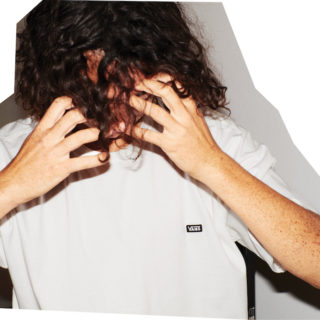 Νέο Vans Off the Wall Tee: Η αναζήτηση για το τέλειο καθημερινό T-shirt τελειώνει εδώ