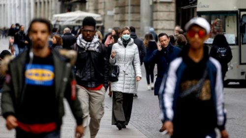 Κορονοϊός: Κλείνουν σχολεία και πανεπιστήμια μέχρι τα μέσα Μαρτίου στην Ιταλία