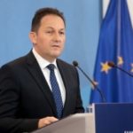 Κορονοϊός: Θετική η σύζυγος του κυβερνητικού εκπροσώπου Στέλιου Πέτσα