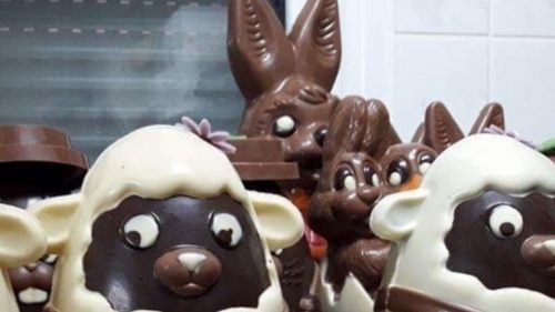 Κορονοϊός: Πενήντα τόνοι σοκολατένια αβγά και κουνέλια σε «αναμονή»