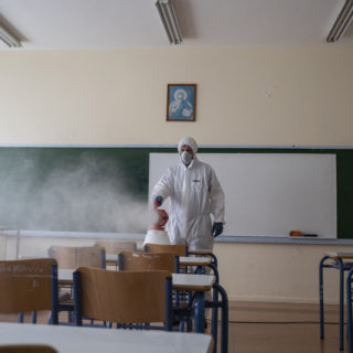 Τι Συμβαίνει με την Τηλεκπαίδευση στα Σχολεία;