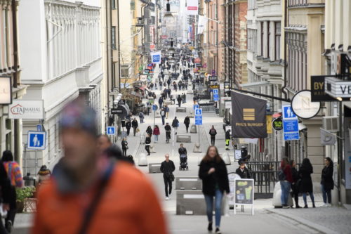 Κορονοϊός: Η στρατηγική της Σουηδίας τίθεται υπό αμφισβήτηση, αυξάνεται ο αριθμός των νεκρών στην Στοκχόλμη