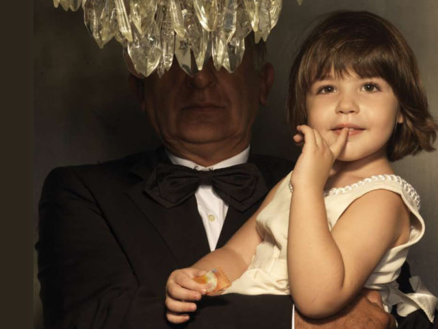 Δείτε την «Οικογενειακή  Γιορτή», μια από τις πολυσυζητημένες παραστάσεις των τελευταίων χρόνων