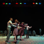 Δείτε την παράσταση “Late night” των blitz, μιας από τις σπουδαιότερες ελληνικές θεατρικές ομάδες