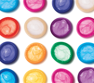 Κορονοϊός: Κίνδυνος για έλλειψη προφυλακτικών παγκοσμίως κι αυτό δεν είναι αστείο…