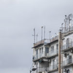 ΥΠΕΝ: «Παγώνουν» οι νέες οικοδομικές άδειες με κίνητρα του ΝΟΚ