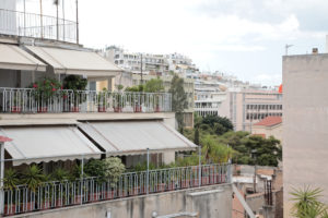 Τα Mπαλκόνια της Αθήνας