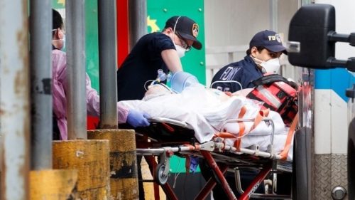 Κορονοϊός-ΗΠΑ: Έχουν πεθάνει οι εννέα στους δέκα διασωληνωμένοι στη Νέα Υόρκη