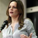 Έ. Αχτσιόγλου: Μεγάλο ρίσκο το άνοιγμα των σχολείων για λίγες μέρες