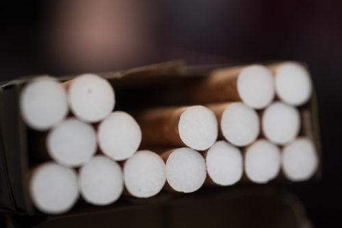 ΕΕ: Σε ισχύ από σήμερα η απαγόρευση πώλησης τσιγάρων με γεύση μέντα