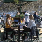 Κορωνοϊός: Η Σουηδία αναμένει περισσότερους από 3.000 επιπλέον θανάτους