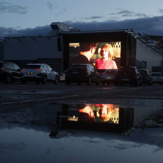 Θέλεις σινεμά; Πήγαινε drive-in!