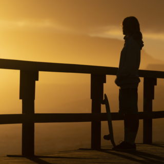 Δεν είμαστε μόνοι. 3.