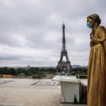 Γαλλία-Κορωνοϊός: Υποχρεωτική χρήση μάσκας στα πάρκα και τους δρόμους του Παρισιού ζητά η δήμαρχος