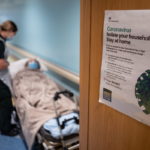 Βρετανία: Οι εργαζόμενοι με χαμηλή ειδίκευση πεθαίνουν περισσότερο από τον κορωνοϊό