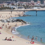 Κορονοϊός-Ισπανία: Άνοιξαν για λίγες ώρες οι παραλίες στη Βαρκελόνη